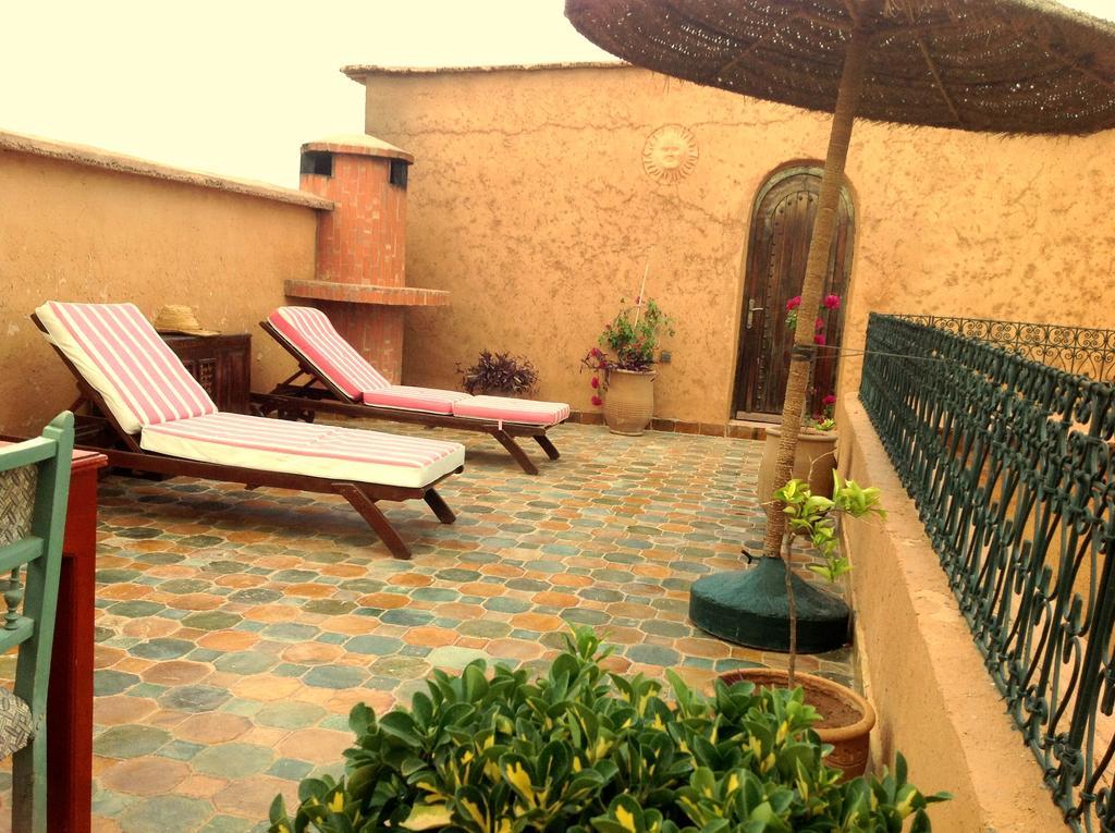 Riad Timadrouine Timatraouine Bagian luar foto