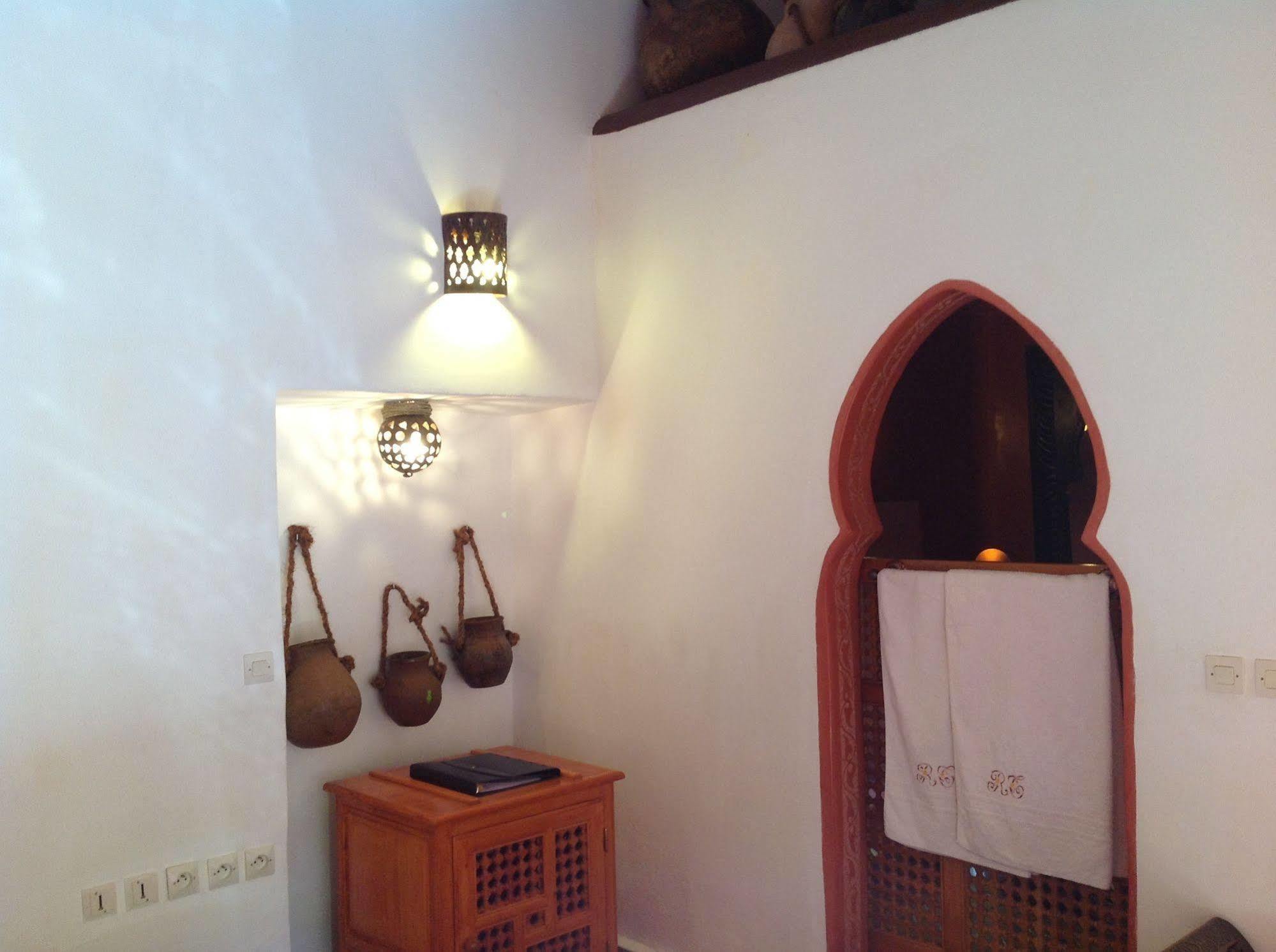 Riad Timadrouine Timatraouine Bagian luar foto