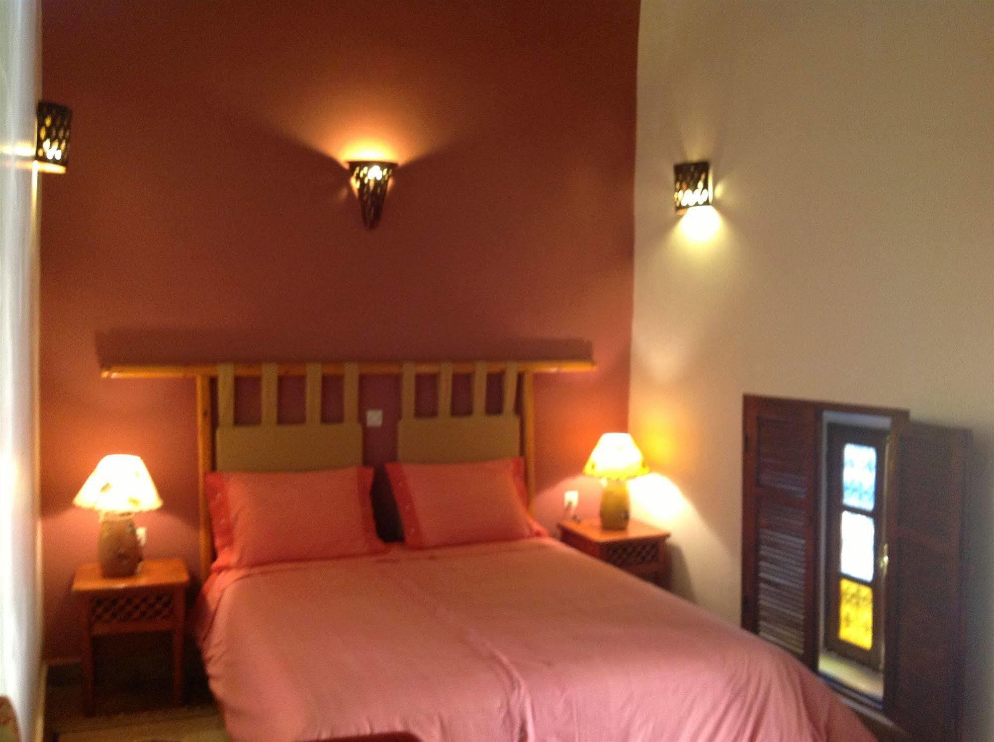 Riad Timadrouine Timatraouine Bagian luar foto